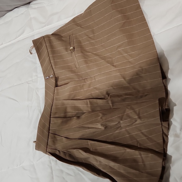 Zara skort - Picture 2 of 3